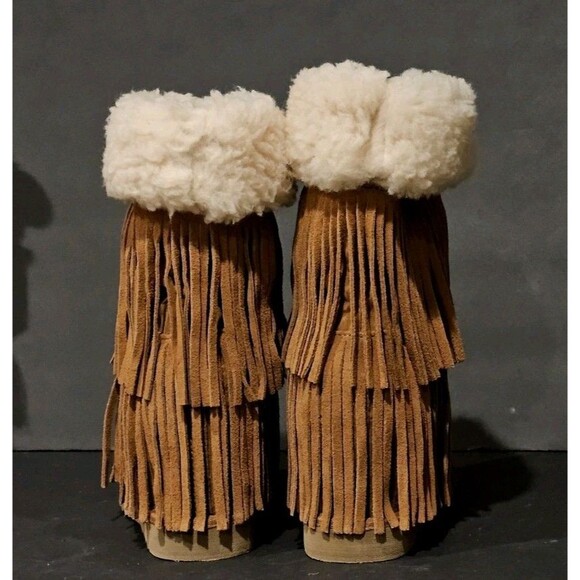 Madden Girl Sleet Fringe Hidden Wedge Boots Faux Fur Suede Chestnut Brown 9.5 M - Picture 3 of 14